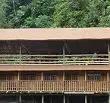 Construcciones en chonta, madera y bambú