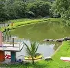 Laguna para pesca deportiva y canoas